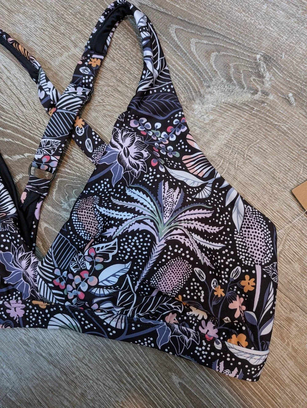 NWT Title Nine Better Bikini Top Alicante Black Tropical Floral Size Large D